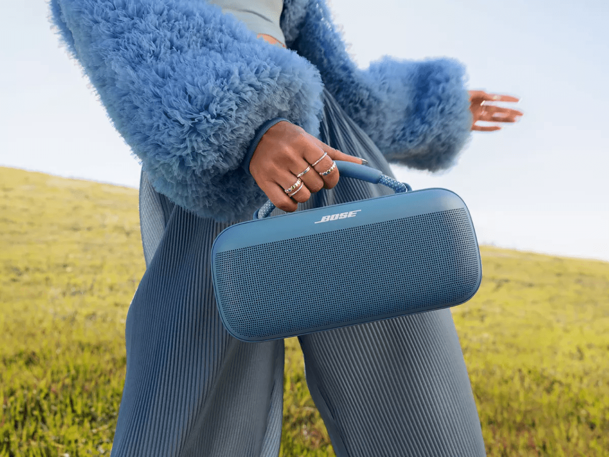 Refurbished SoundLink Max Bluetooth Speaker - Boombox Speaker - Image 7