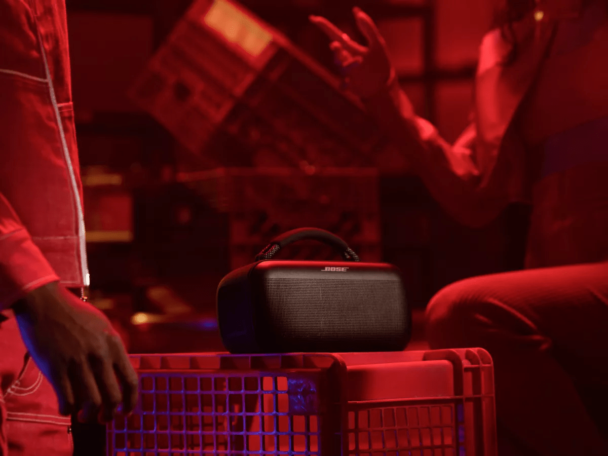 Shop the refurbished SoundLink Max Bluetooth Speaker - Boombox Speaker - Image 7