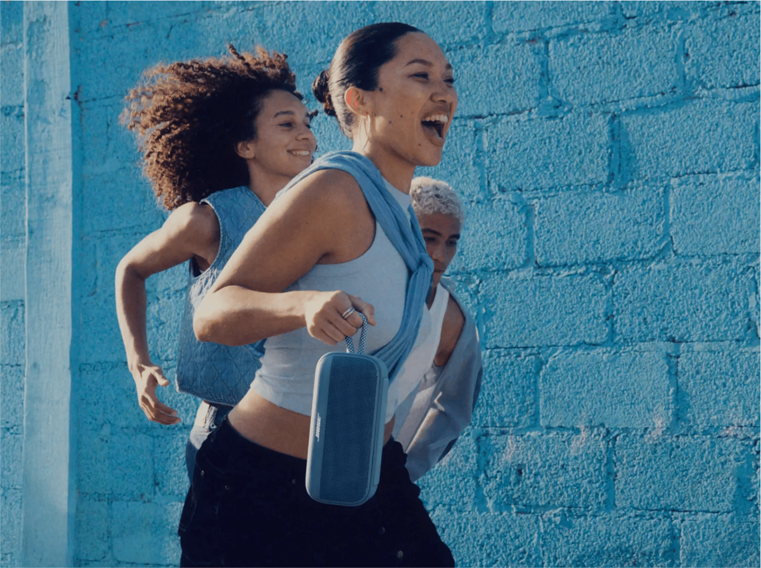 Shop Bose SoundLink Plus Portable Speaker - Image 2